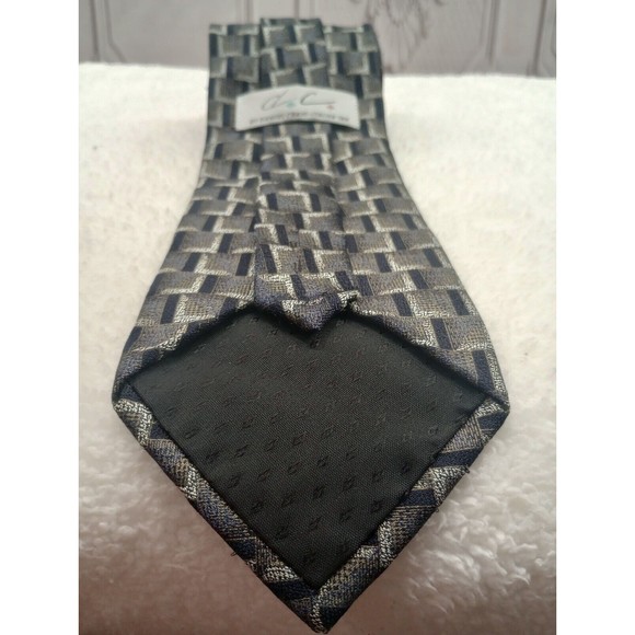DC By Daniel Craig Italian Silk Men's Tie Gray/Black Geometric Texture Long - Picture 2 of 10
